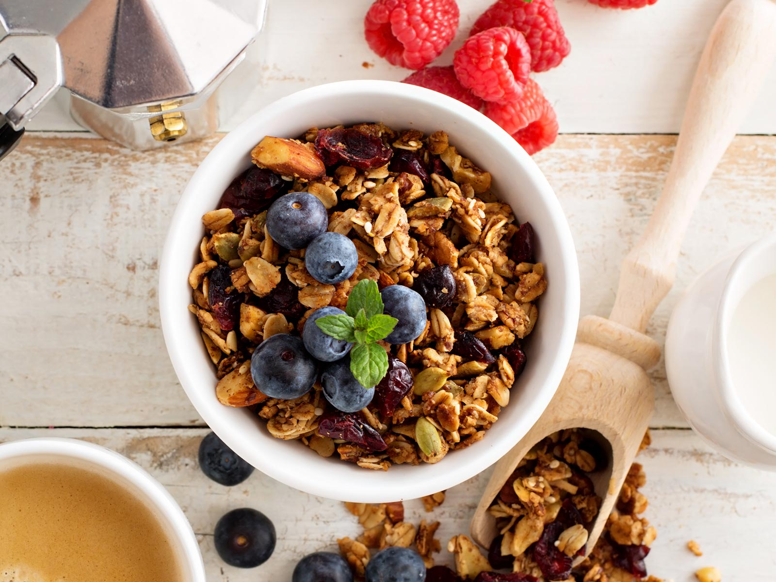 Homemade Granola With Berries - Food Demo